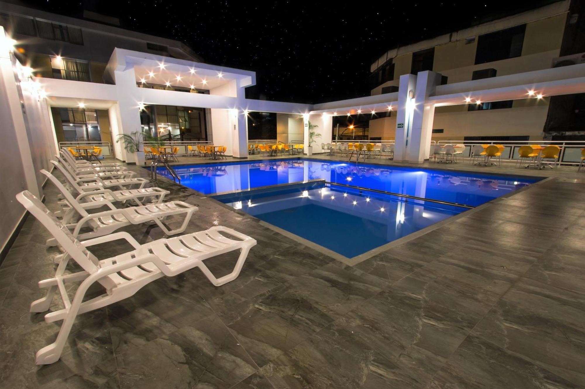 Cumbaza Hotel & Convenciones Tarapoto Eksteriør billede